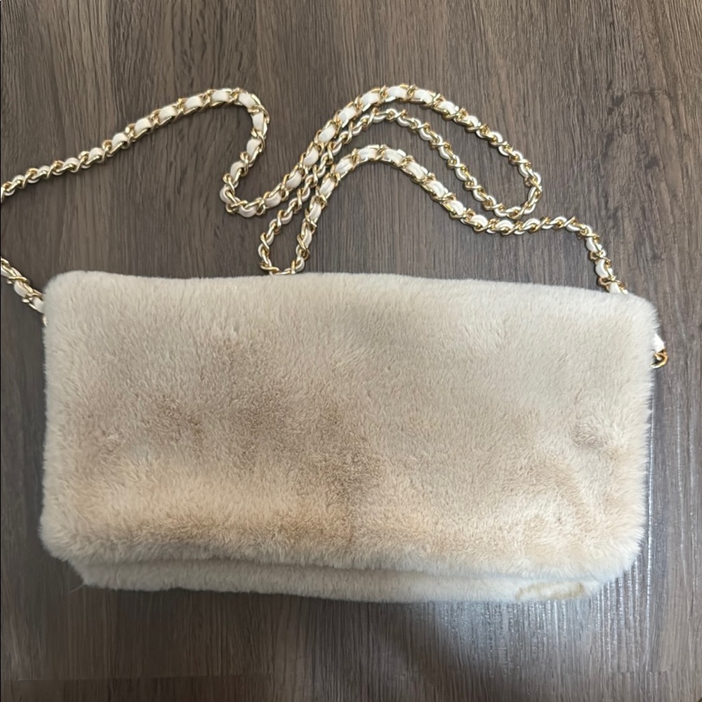Elegant Cream Faux Fur Chain Bag
